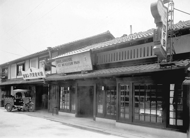 1928年（昭和3年）頃の竹屋町直売店。
